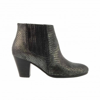 compra online botines piel serpiente